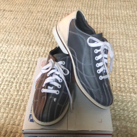 brunswick Shoes Brunswick Bowling Shoes Poshmark